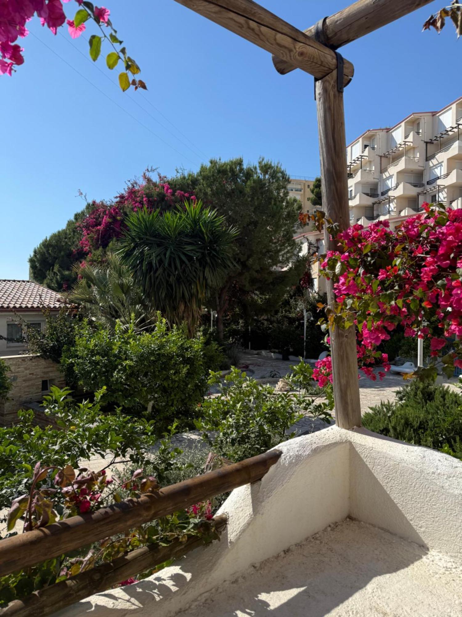 Bellavista Apartments Bougainville Bay Sarandë 외부 사진